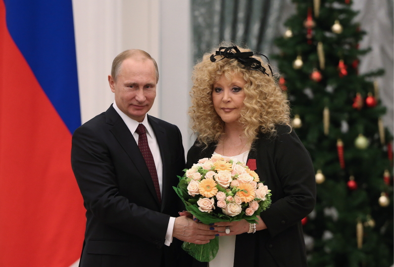 Владимир Путин и Алла Пугачева