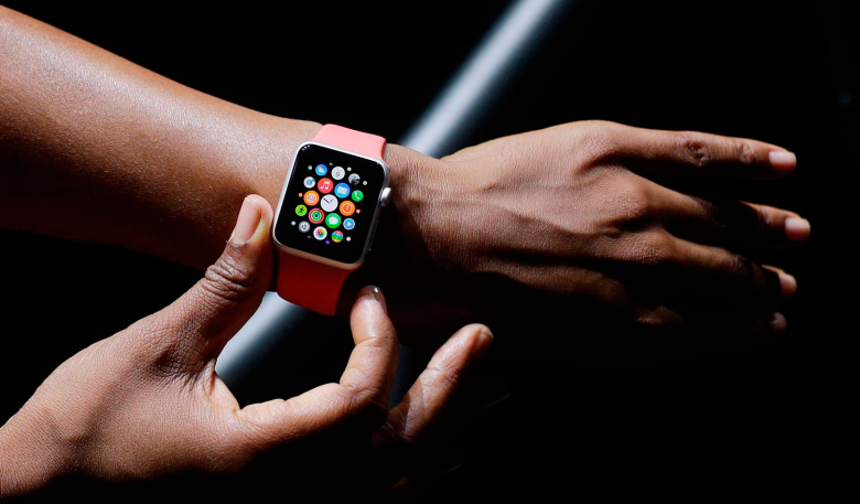 Смарт-часы Apple Watch