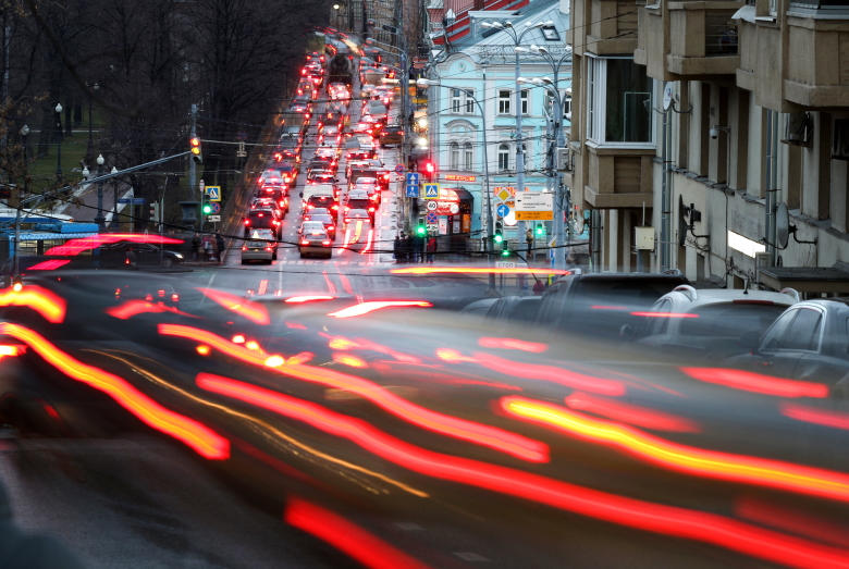 На одной из улиц Москвы.