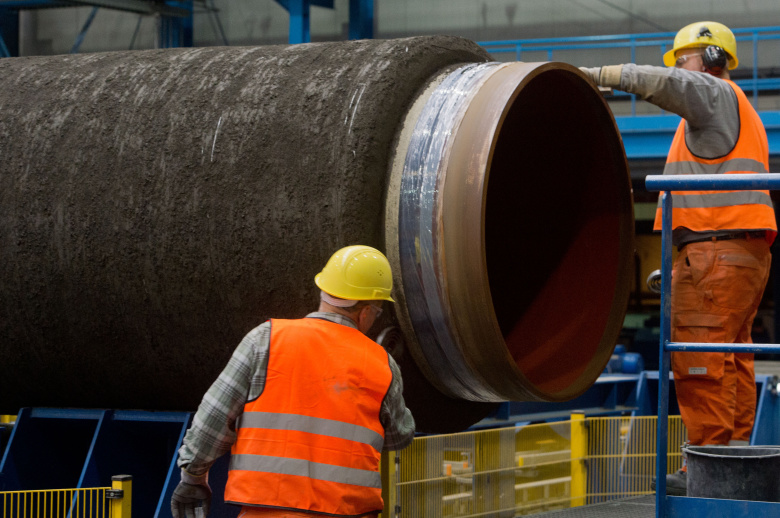 Бетонирование труб для газопровода «Северный поток – 2». Фото: Stefan Sauer / DPA / TASS