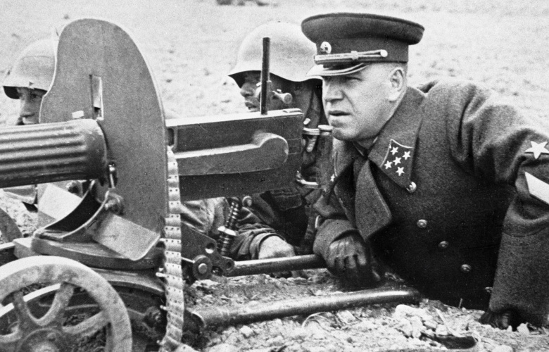 Генерал армии Георгий Константинович Жуков на полевых учениях.1940 год. Фото: РИА Новости