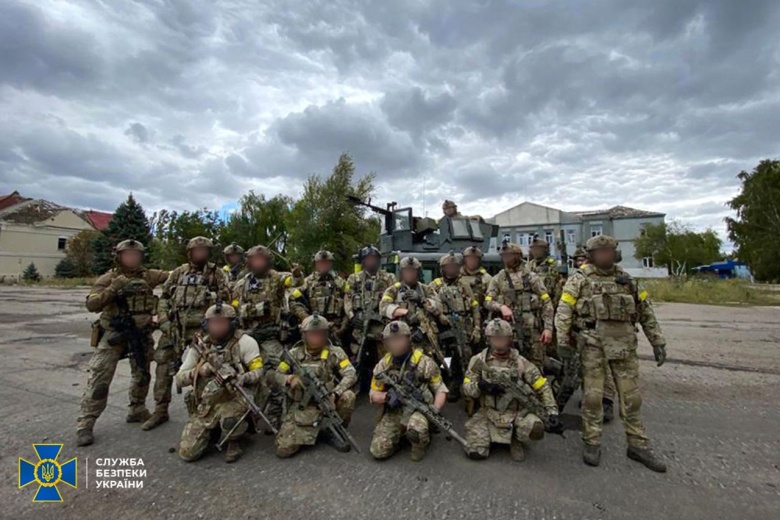 Спецназовцы Центра спецопераций "А" СБУ в Балаклее