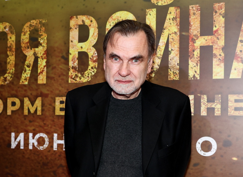 Продюсер Сергей Сельянов на премьере своего фильма "Своя война. Шторм в пустыне" в кинотеатре "Каро Октябрь", 31 мая 2022 года