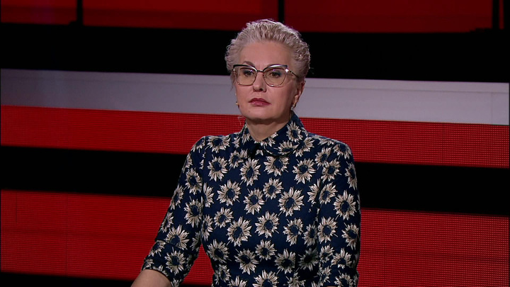 Профессор МГИМО Елена Пономарева