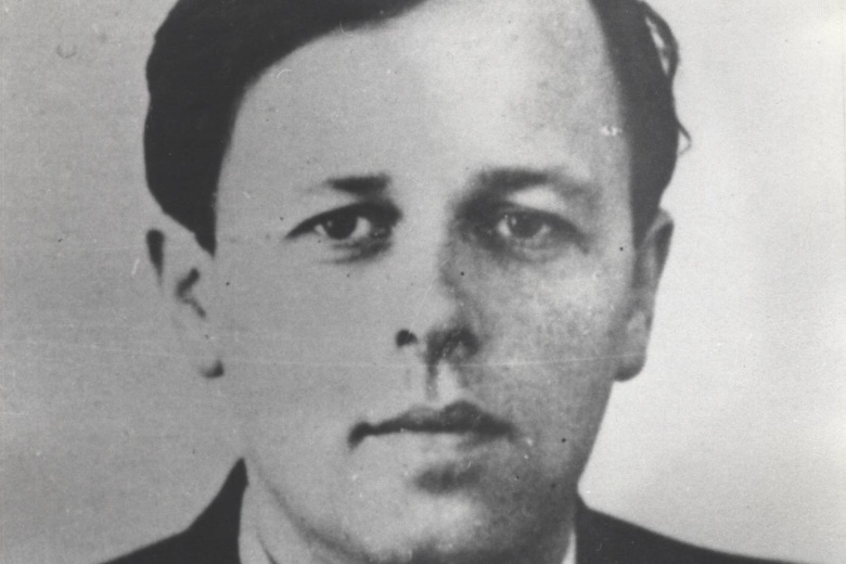 Андрей Сахаров в 1953 году. Ему 32, он только что избран действительным членом Академии наук СССР