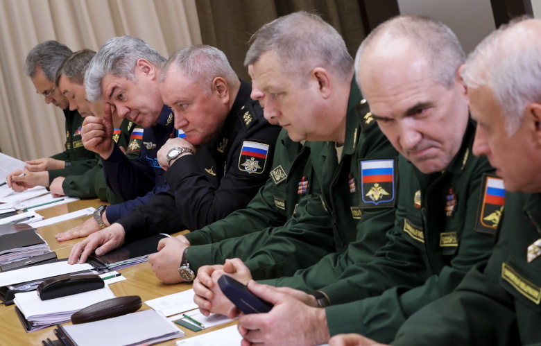 Совещание с руководством Минобороны РФ и оборонно-промышленного комплекса. Фото: Михаил Метцель / ТАСС