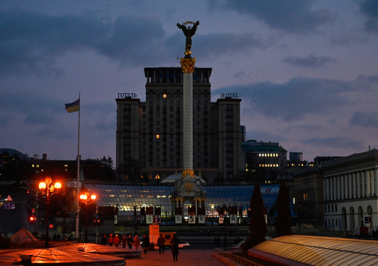 Киев, площадь Независимости