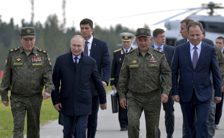 Валерий Герасимов, Владимир Путин и Сергей Шойгу