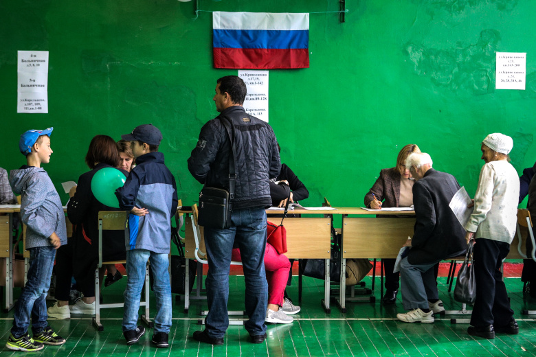 Очередь для получения выборного бюллетеня на выборах в Кургане