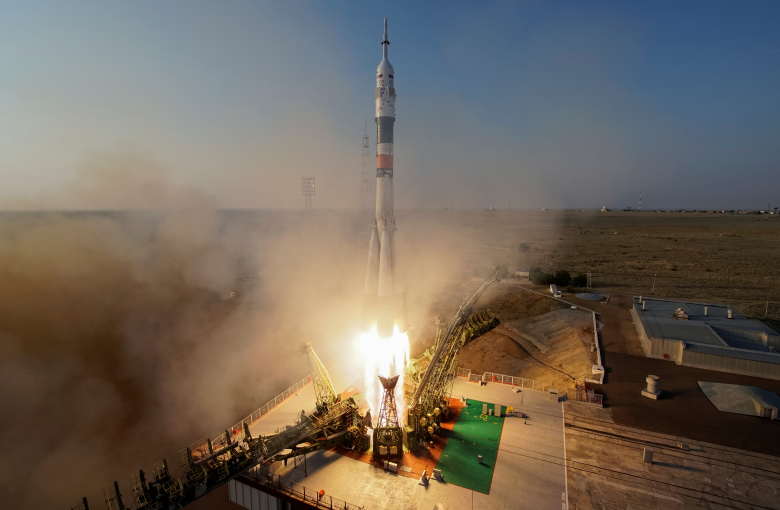 Запуск с космодрома Байконур пилотируемого корабля «Союз ТМА-19М».