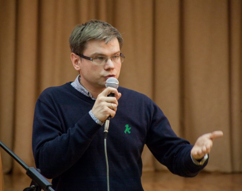 Директор московской школы №444 Павел Северинец