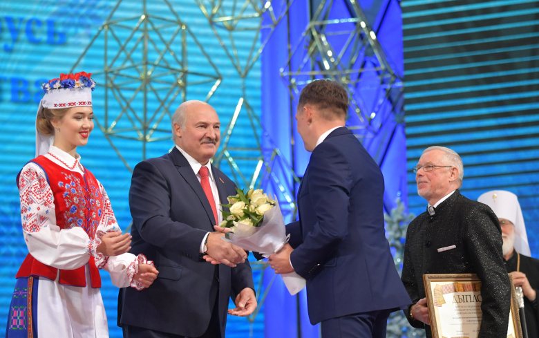 Александр Лукашенко на вручении премии "За духовное возрождение". 9 января 2020. Фото: president.gov.by