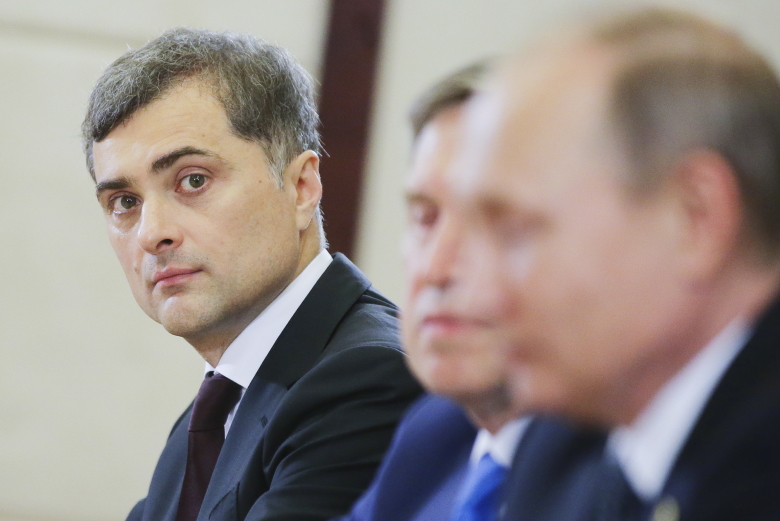Помощник президента России Владислав Сурков.