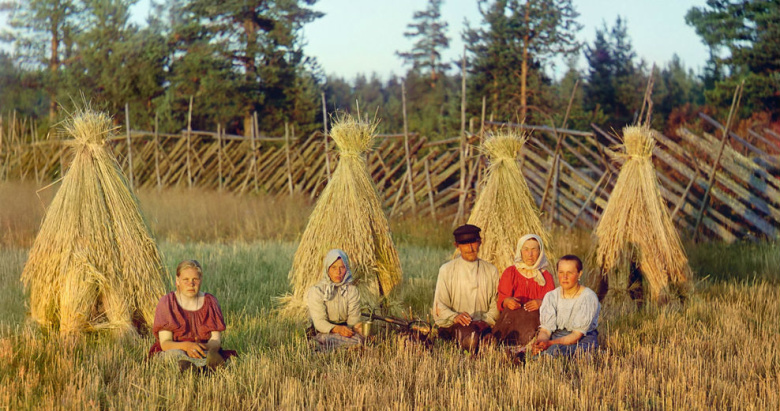 Сергей Прокудин-Горский. На жнитве. 1909 год