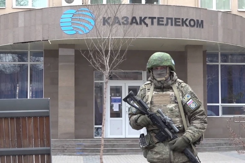 Подразделения миротворческого контингента коллективных миротворческих сил ОДКБ в Казахстане.  Фото: mil.ru