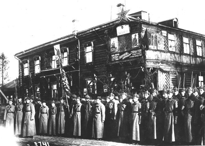 Бойцы ВОХР Белбалтлага. 7 ноября 1932 года