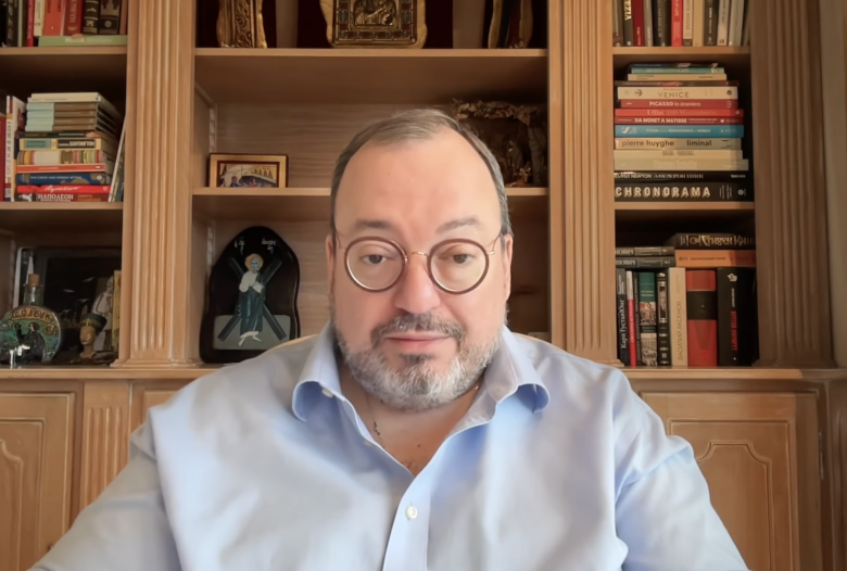 Станислав Белковский