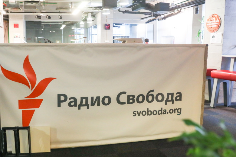 В офисе радиокомпании "Радио Свобода". Фото: Михаил Почуев / ТАСС