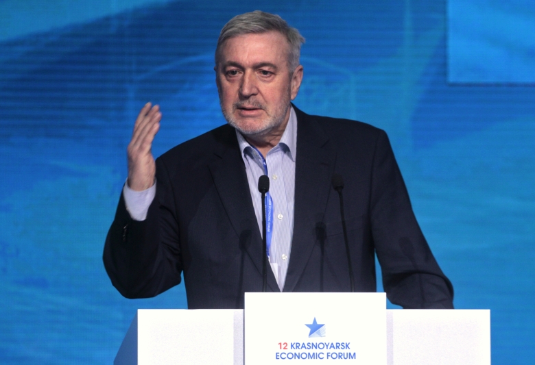 Валерий Зубов.