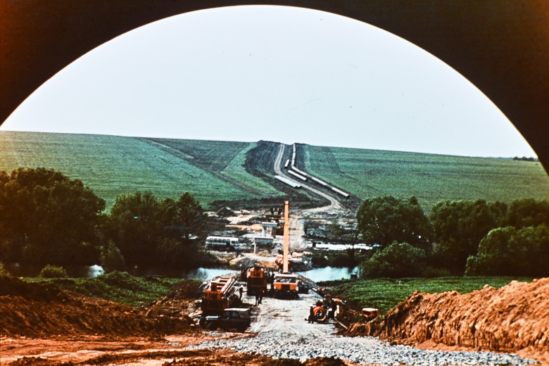 Строительство нефтепровода «Дружба» в 1975 году возле города Тальное (Черкасская область, УССР). Фото: Zammlung Heinz / db / Global Look Press