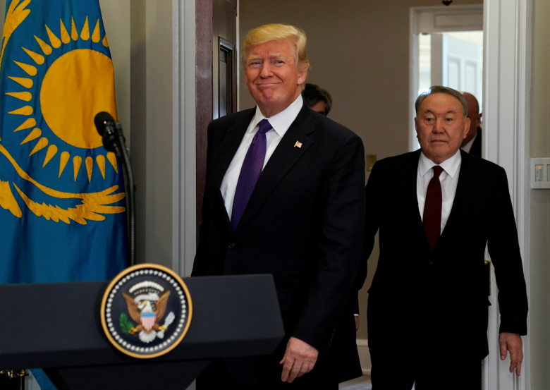 Дональд Трамп и Нурсултан Назарбаев. Фото: Kevin Lamarque / Reuters