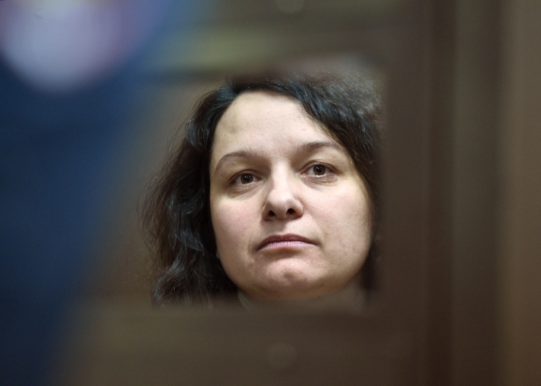 Врач-гематолог Елена Мисюрина в Московском городском суде. Фото: Александр Миридонов / Коммерсантъ