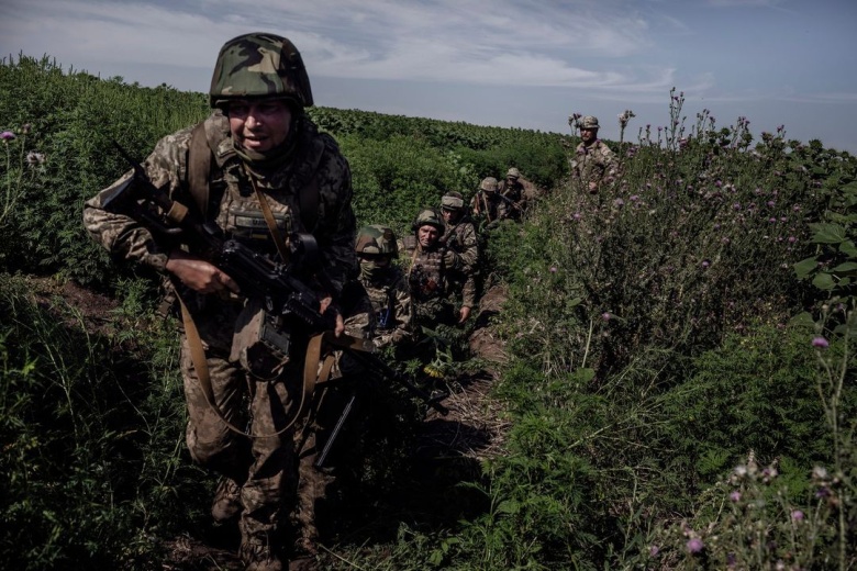 Украинские военные на южном фронте